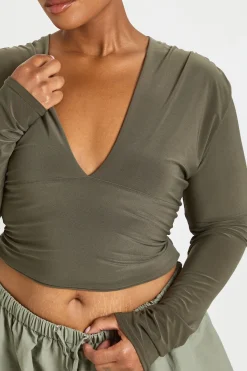 boohoo Haut À Manches Longues Décolleté Plongeant Grande Taille<Femme Tops