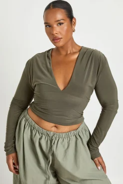 boohoo Haut À Manches Longues Décolleté Plongeant Grande Taille<Femme Tops
