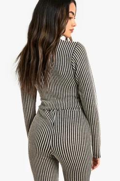 boohoo Haut à manches longues drapé à côtes bicolores et à décolleté en trou de serrure<Femme Tops