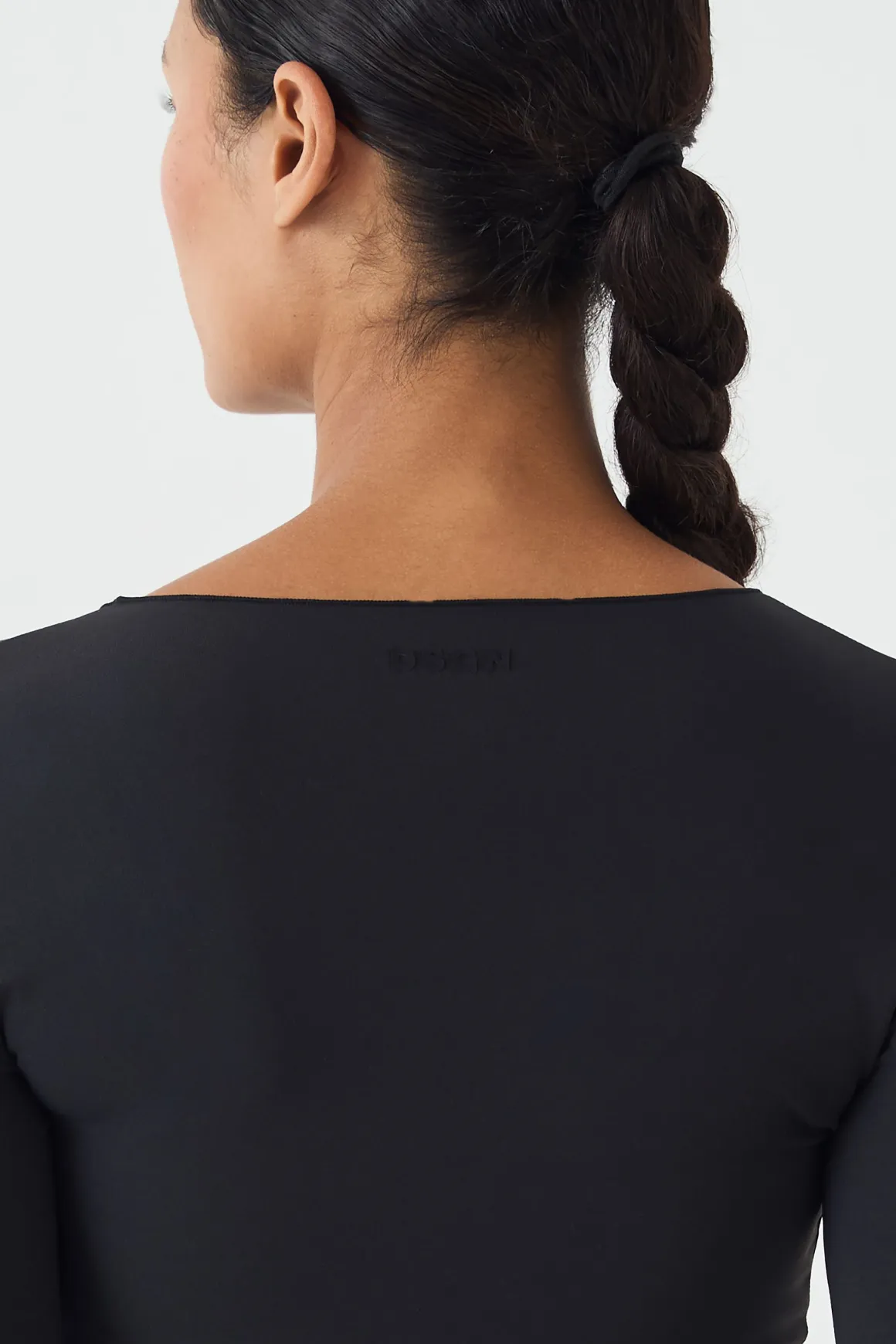 Haut À Manches Longues Dsgn Studio Soft Luxe À Bords Ondulés Et Encolure Cache-cœur