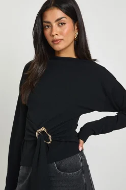 boohoo Haut À Manches Longues En Crêpe Avec Encolure Montante, Ceinture À Détails Dorés<Femme Tops