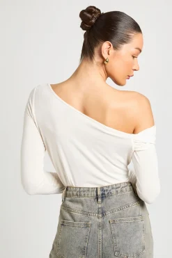 boohoo Haut À Manches Longues En Cupro Avec Détail Torsadé Sur Le Devant<Femme Tops