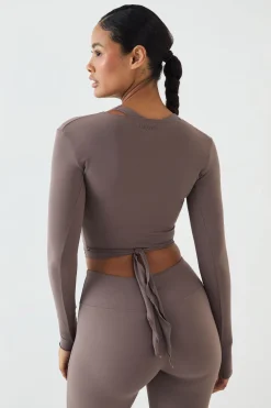 Haut À Manches Longues Enveloppant Dsgn Studio Soft Luxe Avec Bord Ondulé