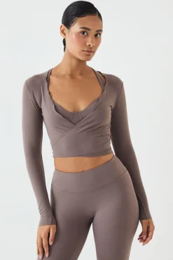 Haut À Manches Longues Enveloppant Dsgn Studio Soft Luxe Avec Bord Ondulé