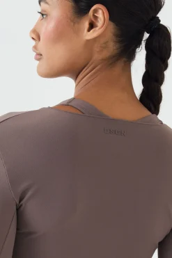 Haut À Manches Longues Enveloppant Dsgn Studio Soft Luxe Avec Bord Ondulé