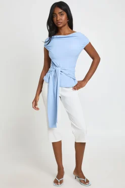 Haut Épaules Dénudées Avec Ceinture Nouée À La Taille