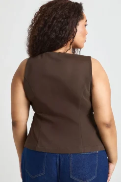 boohoo Haut Peplum Grande Taille En Sergé À Encolure Carrée<Femme Looks Chocolat|Tops