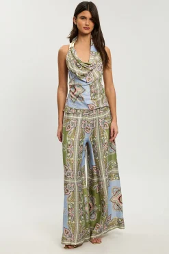 Haut Petite À Détail Satiné En Viscose Avec Imprimé Patchwork