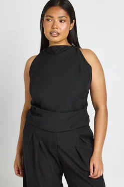 boohoo Haut Plissé Ajusté Grande Taille Avec Détail De Bretelles<Femme Tops