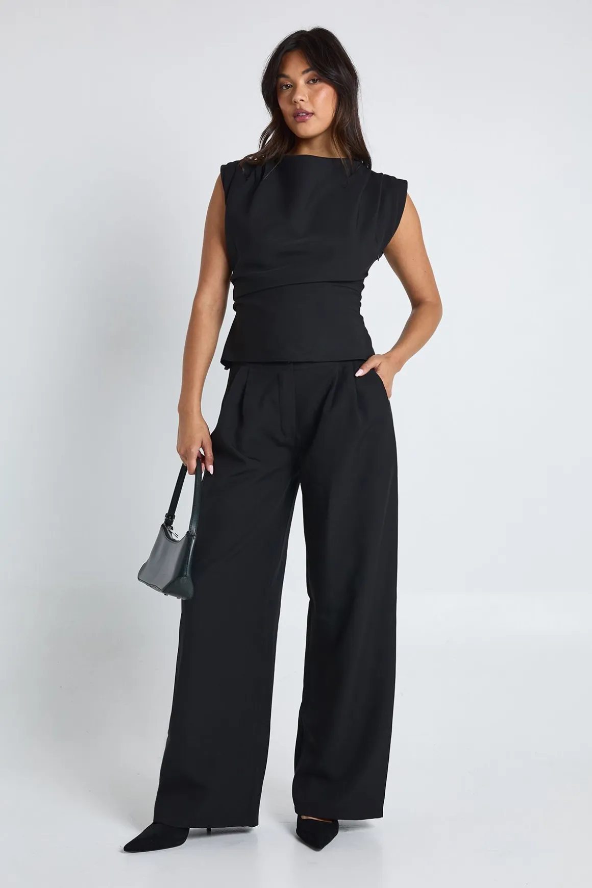 Haut plissé cintré et pantalon palazzo coordonné