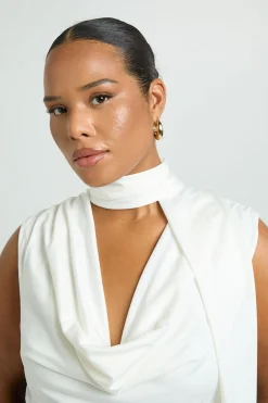 boohoo Haut Plus enroulé façon écharpe à col drapé<Femme Tops