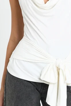 boohoo Haut Sans Manches à Col Bénitier avec Ceinture Nouée<Femme Tops