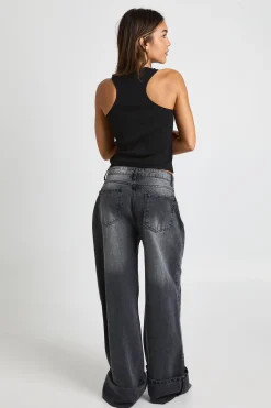 boohoo Haut sans manches côtelé à garniture de boucle<Femme Tops