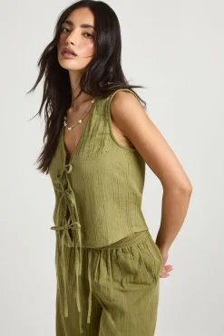 boohoo Haut Sans Manches En Gaze De Coton Avec Liens À Nouer Devant<Femme Tops