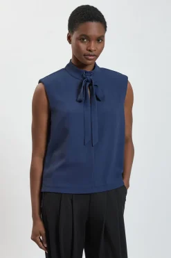 KarenMillen Haut Sans Manches À Épaules Structurées Avec Nœud Devant<Femme Tops