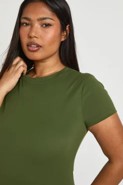 boohoo Haut Sculptant Plus Supersoft Pêche<Femme Athleisure|Vêtements De Sport