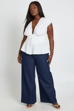 boohoo Haut Smocké Grande Taille Avec Détails De Dentelle Tissée<Femme Satin Et Dentelle|Tops