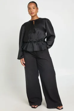 boohoo Haut Smocké Grande Taille À Manches Bouffantes Et Encolure Nouée<Femme Tops