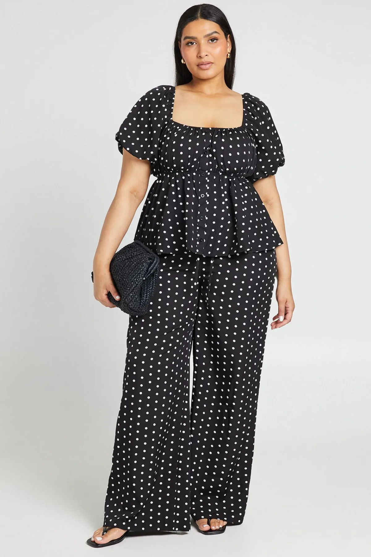 boohoo Haut Smocké À Pois Grande Taille Avec Manches Bouffantes<Femme Pois|Tops