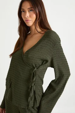 boohoo Haut texturé à manches longues à enroulement frontal et pantalon assorti<Femme Ensembles