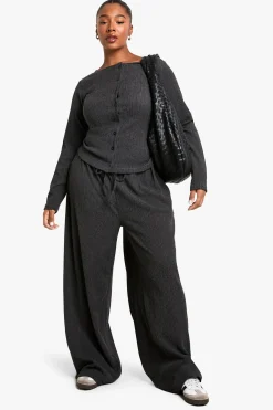 boohoo Haut texturé à manches longues pour grande taille avec boutons<Femme Tops