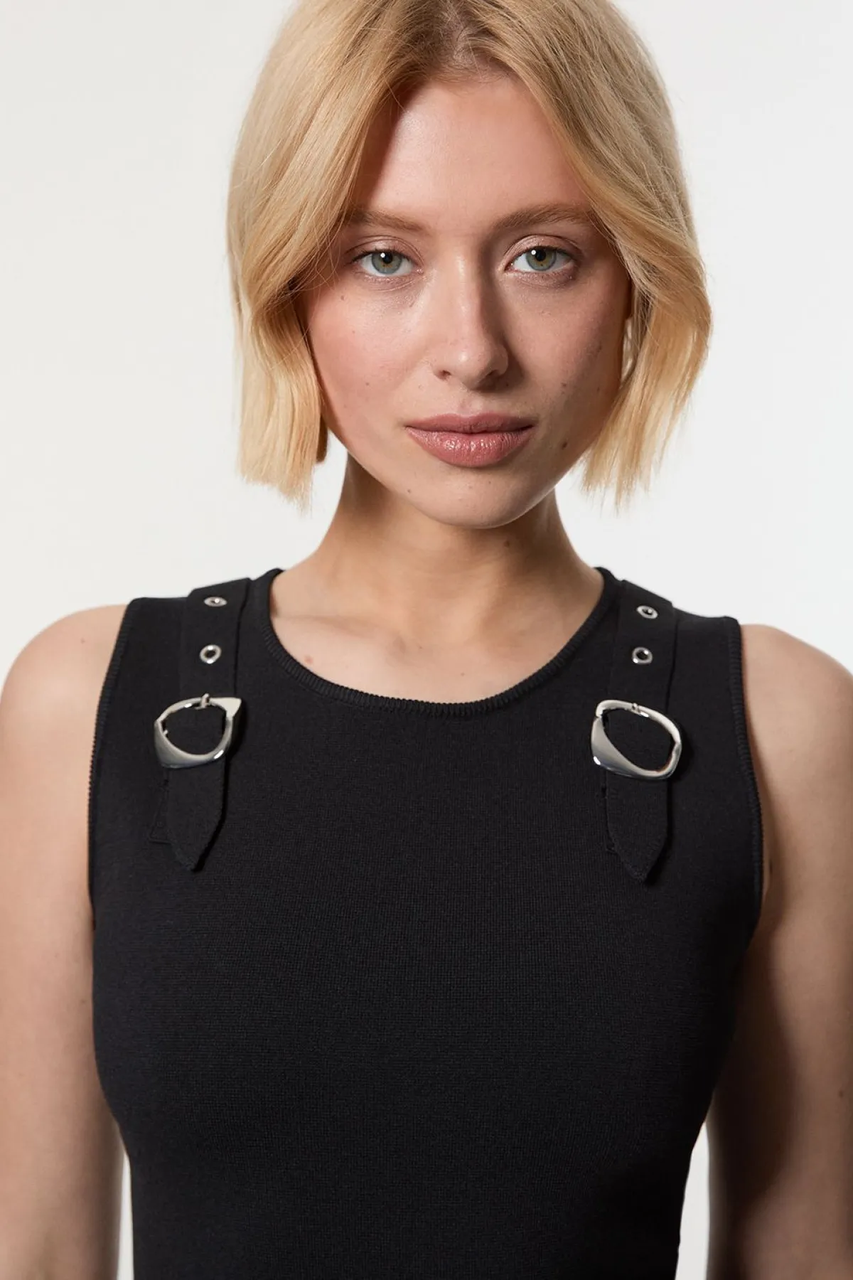 KarenMillen Haut tricoté à garniture de boucle<Femme Pulls Et Gilets|Toutes Les Mailles