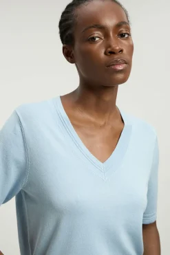 Haut Tricoté à Manches Courtes et Col V en Mélange de Viscose