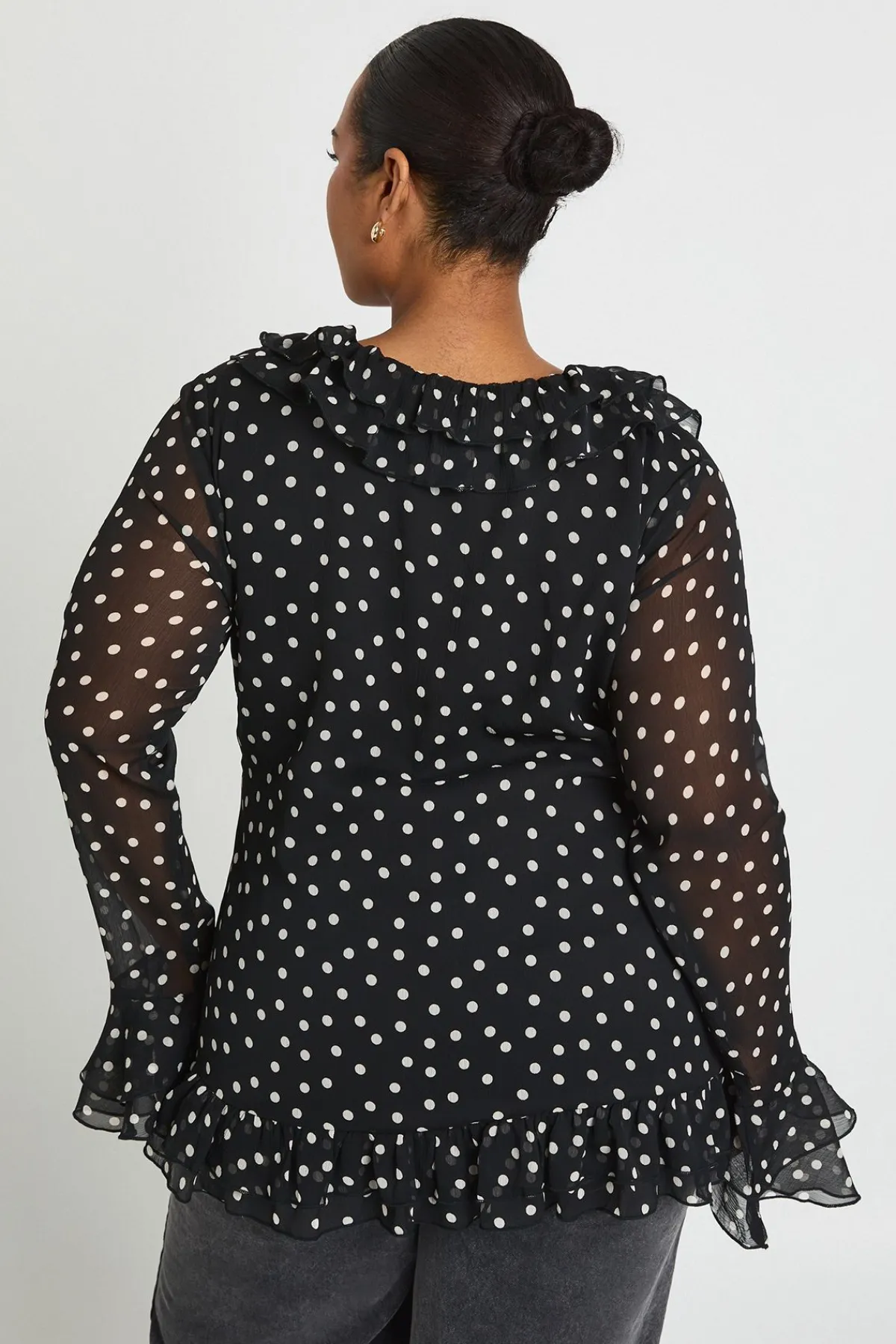 boohoo Haut à Volants Zèbre en Mousseline Grande Taille<Femme Pois|Tops