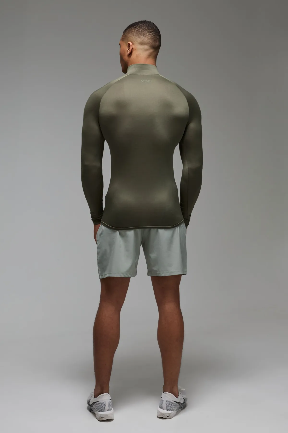 boohooMAN Homme Actif Léger Essentiels Gym Raglan Coupe Musclée 1/4 Zip<Homme Tout Afficher|Tout Afficher Activewear