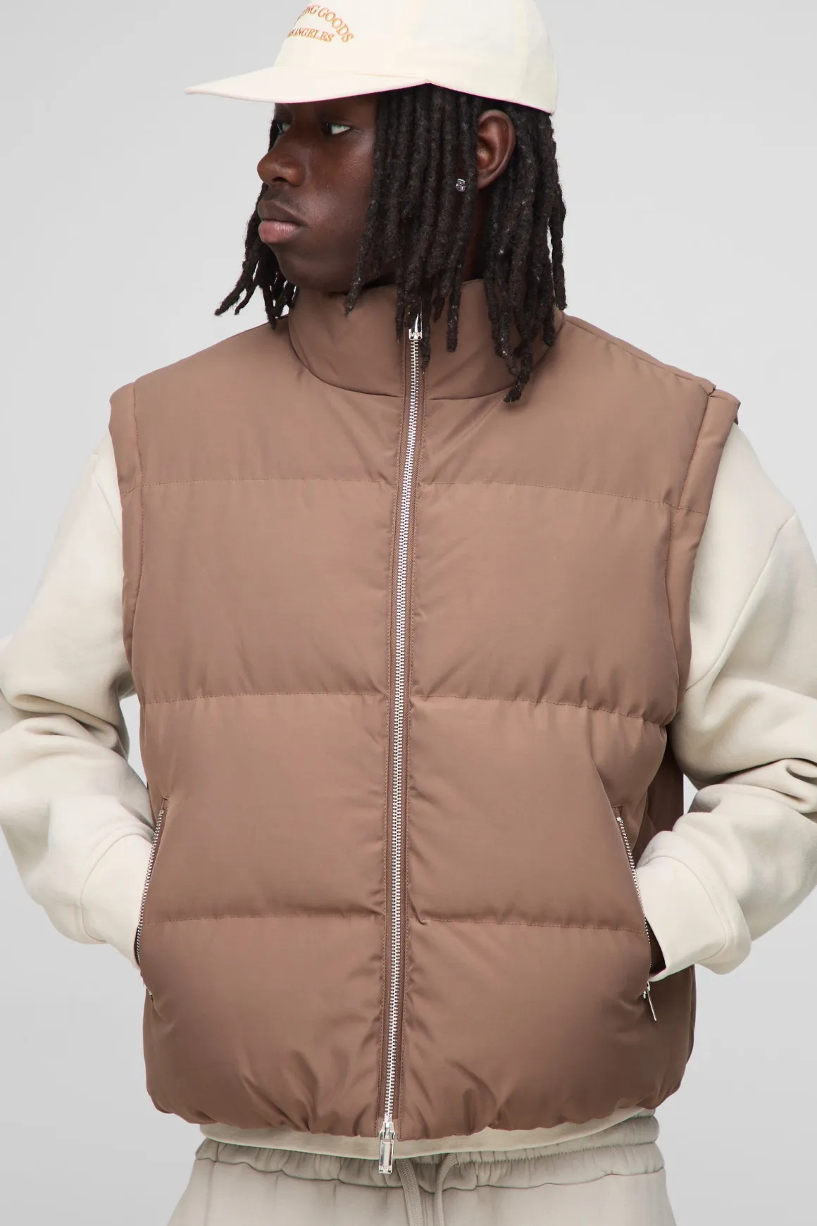 Homme Coupe boxy, col entonnoir, gilet puffer