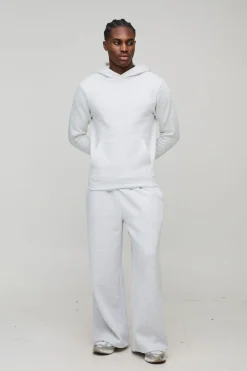 boohooMAN Hoodie basique slim à enfiler<Homme Sweats À Capuche Et Sweatshirts|Sweats À Capuche Et Sweats
