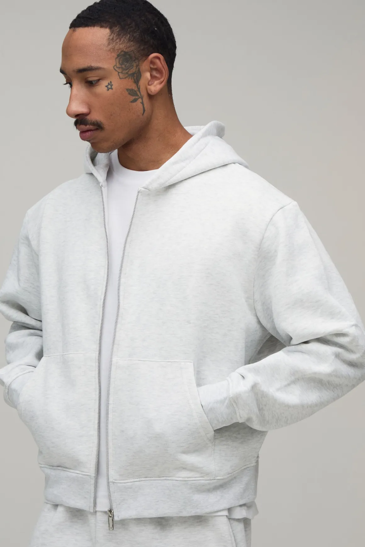 Hoodie à capuche basique surdimensionné à coupe boxy avec fermeture éclair
