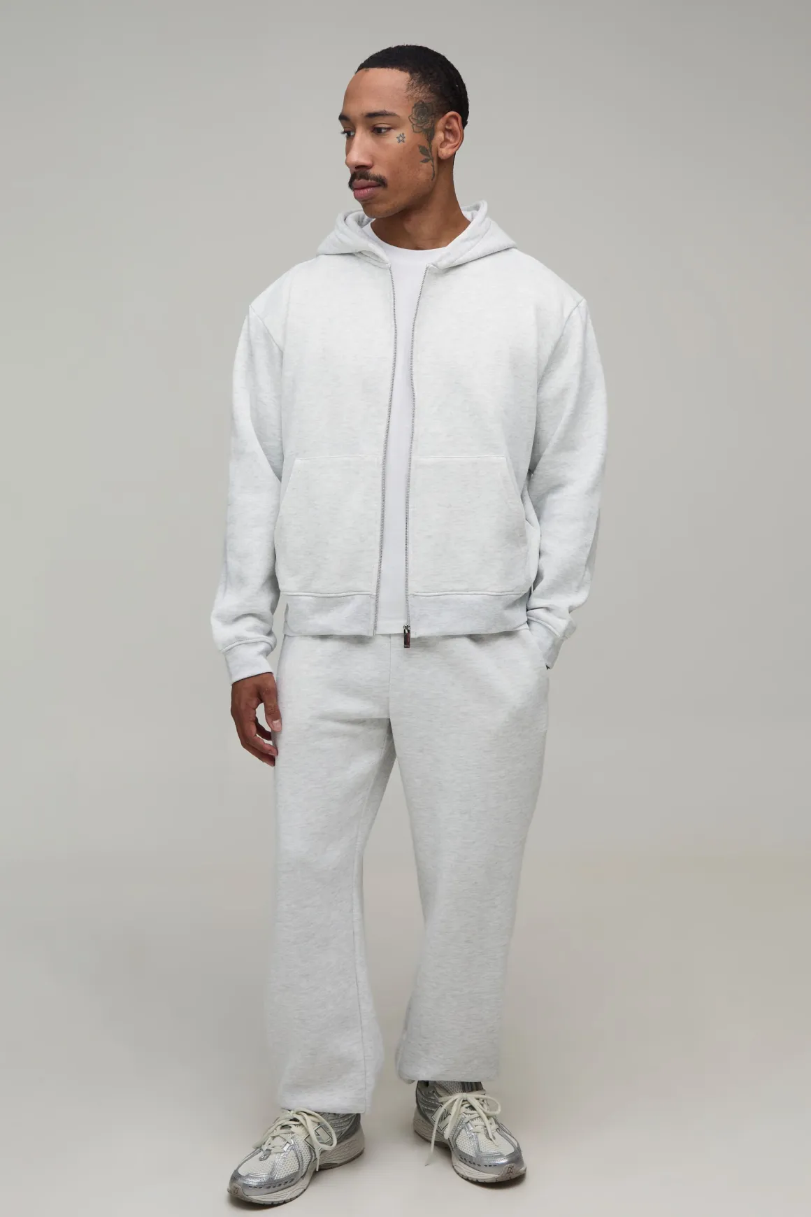 Hoodie à capuche basique surdimensionné à coupe boxy avec fermeture éclair
