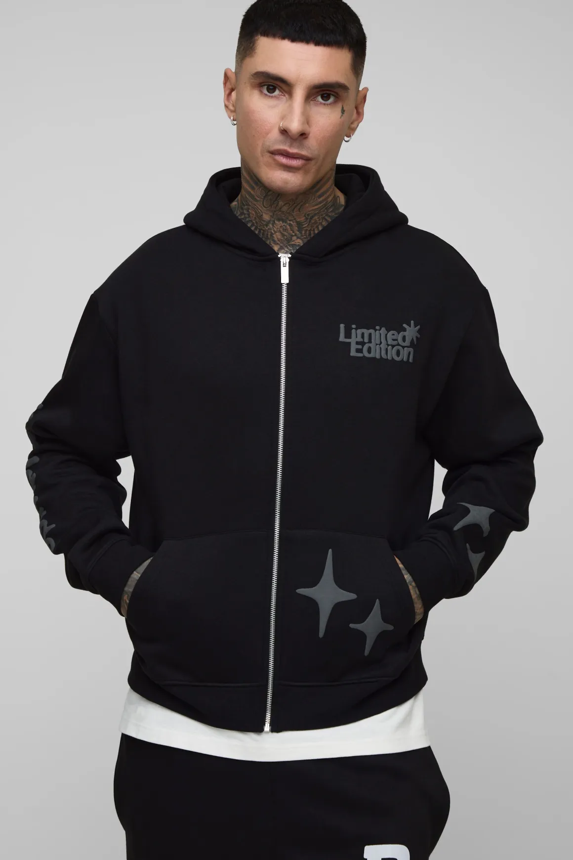 Hoodie zippé tall, surdimensionné, à coupe boxy et à imprimé puff mondial