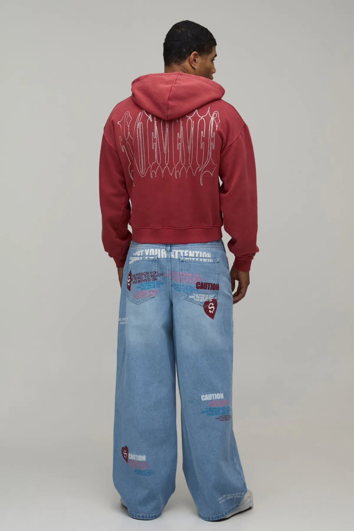 boohooMAN Jean Ample Teinté À Imprimé Graphique Attention Intégral<Homme Denim|Denim