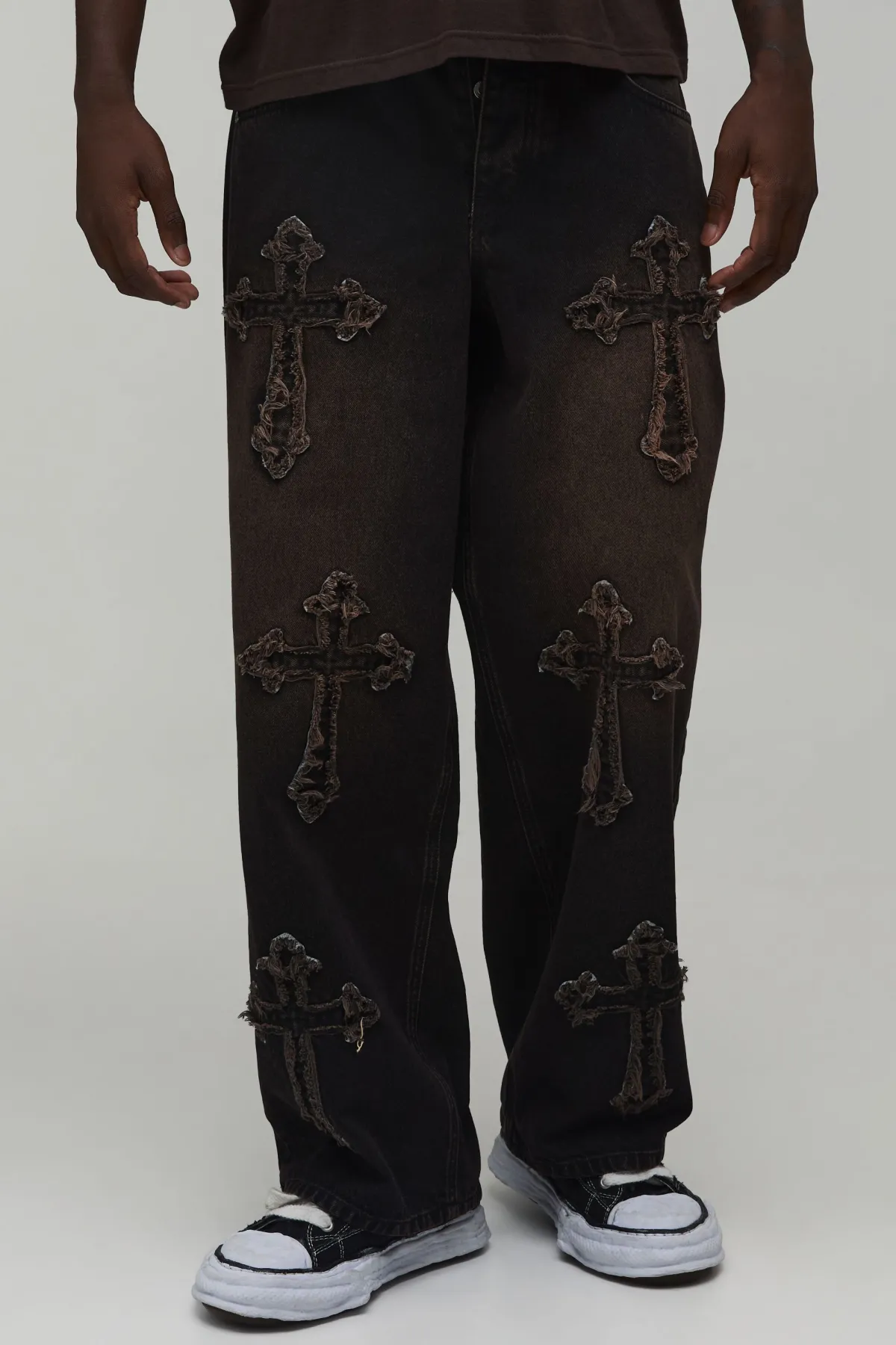 boohooMAN Jean baggy en denim à écusson croisé<Homme Denim|Denim