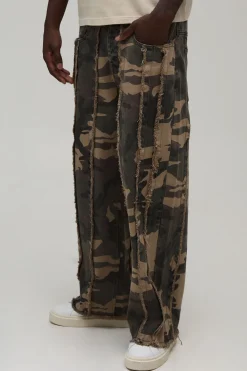 boohooMAN Jean Baggy Rigide À Bords Effilochés<Homme Denim|Denim