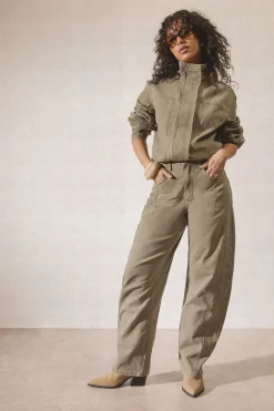 boohoo Jean Barrel À Détails De Coutures<Femme Denim|Jeans