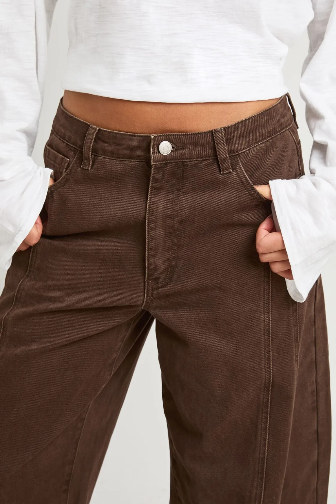 Jean Barrel Taille Haute Avec Détails De Coutures