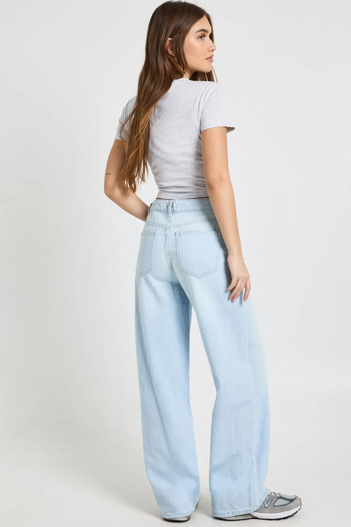 Jean Basics à taille haute et jambes larges