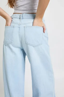 Jean Basics à taille haute et jambes larges