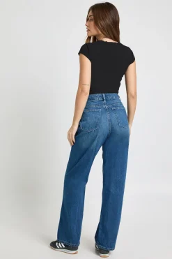 boohoo Jean basique taille haute et coupe droite<Femme Denim|Jeans