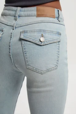 Jean bootcut Y2K à taille mi-haute Petite