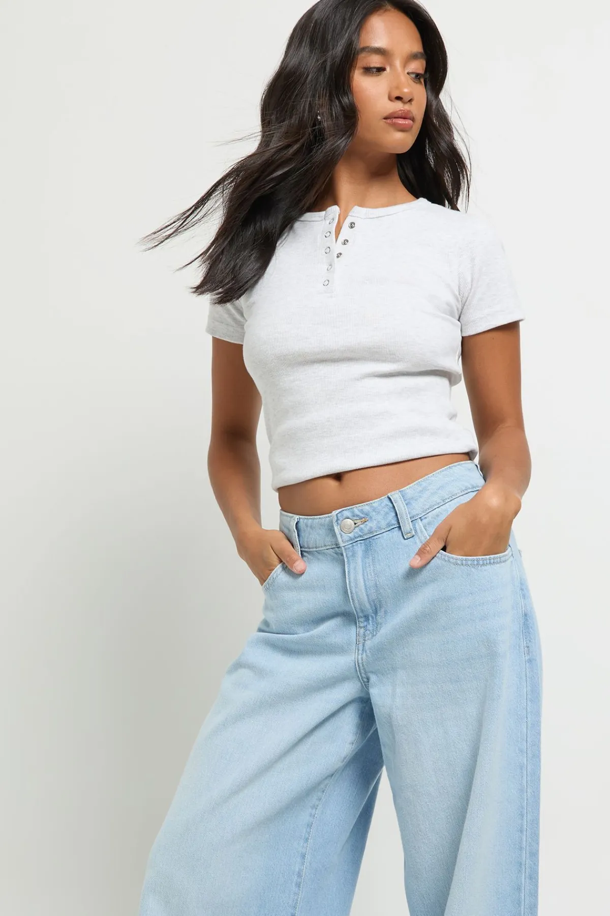 boohoo Jean Boyfriend Taille Mi-haute Petite Basics<Femme Denim|Jeans
