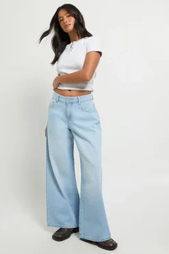 boohoo Jean Boyfriend Taille Mi-haute Petite Basics<Femme Denim|Jeans