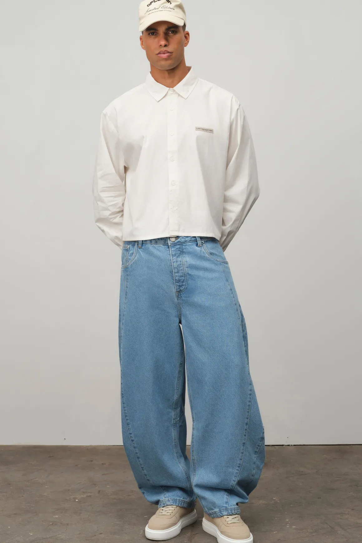 Jean Coupe Baril À Panneaux Avec Ceinture Corde