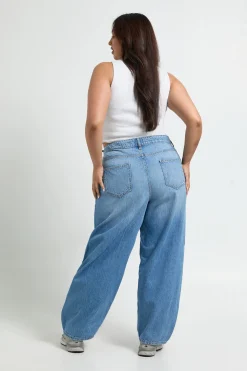 Jean Coupe Barrel Grande Taille