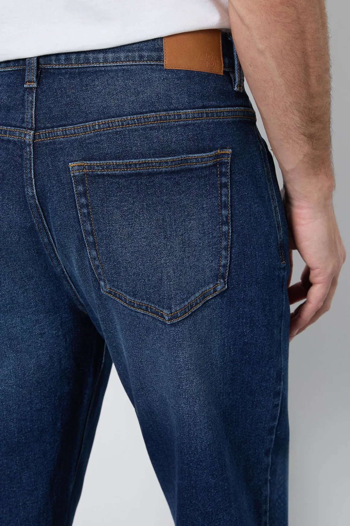 Jean Coupe Droite Régulière Stretch Délavage Foncé