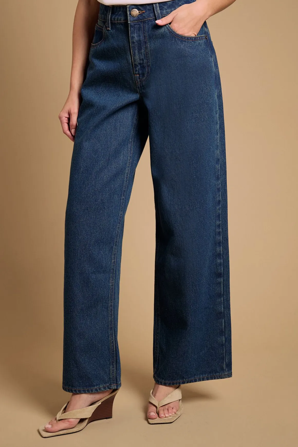 Jean Coupe Droite Style Western