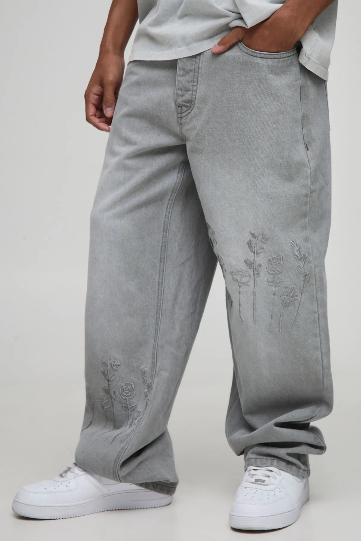 boohooMAN Jean denim à broderie florale décontractée<Homme Jeans Grande Taille|Denim